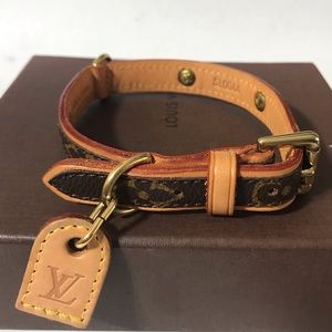 Authentic Louis Vuitton Baxter Dog Collar PM